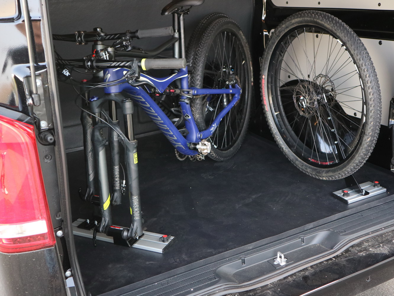 MTB Vans Support de fourche de vélo avec 4 raccords amovibles pour