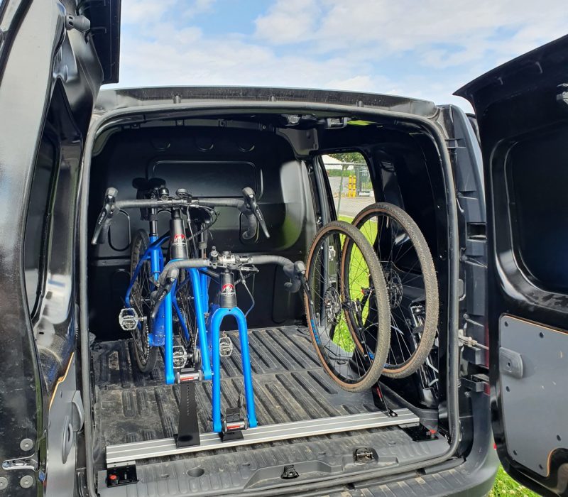 bicycle carrier in Citan or Kangoo for 2 racing bikes