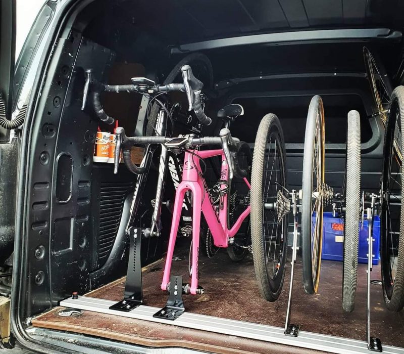 Bicycle carrier wooden floor in Citroen Berlingo - Peugeot Partner for race bikes