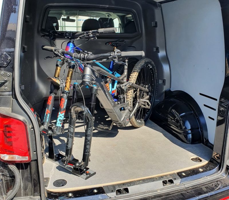Bicycle Carrier for 2 E-MTBs in VW T6 Caravelle